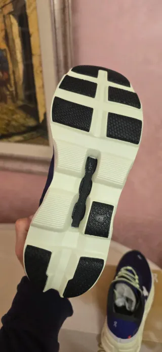 Scarpe ON Running Cloumonster