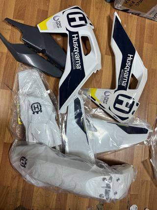 Kit Plásticos Husqvarna TE/FE 20-23