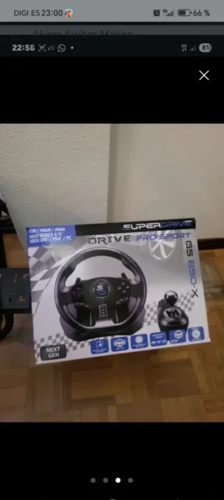 Volante e pedali Thrustmaster