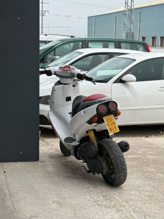 Aprilia SR 50cc Scooter