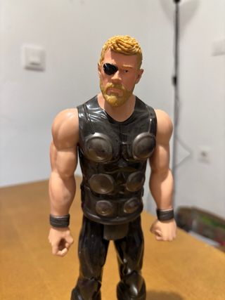 Figura Thor Marvel Hasbro 30 cm