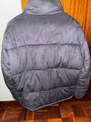 Cazadora Zara gris acolchada