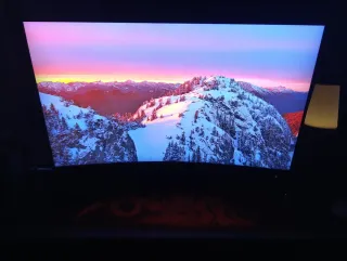 Monitor MSI Curvo 32" 2K 165Hz