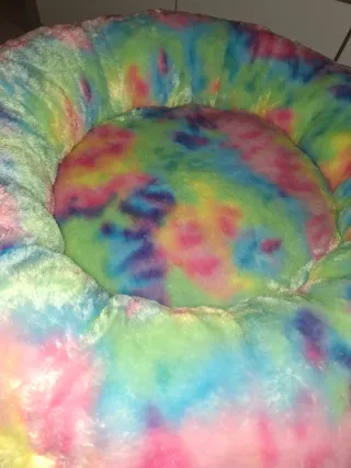 Cama para gatos multicolor