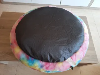 Cama para gatos multicolor