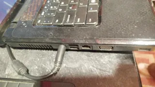 Portátil Dell Inspiron N5030