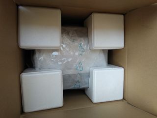 Subwoofer Emotiva Negro