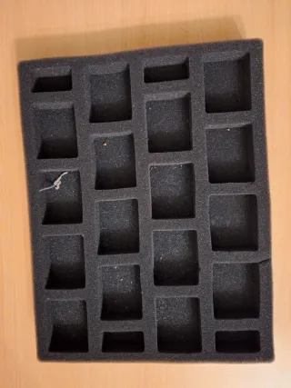 Espuma para transporte de miniaturas