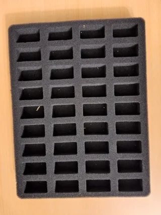 Espuma para transporte de miniaturas