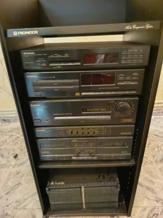 Torre de música Pioneer