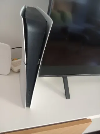 PlayStation 5 Digital Slim 1TB Blanca