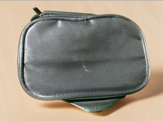 Neceser gris plateado maquillaje Margaret Astor