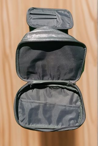 Neceser gris plateado maquillaje Margaret Astor