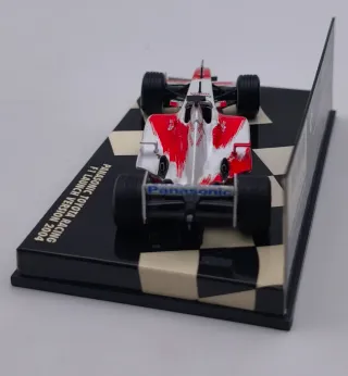 PANASONIC TOYOTA RACING F1 LAUNCH VERSION 2004