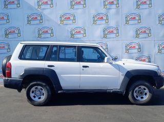 Nissan 1149905 piloto trasero izquierdo patrol gr