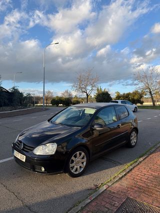 Volkswagen Golf 2005