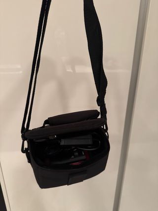 Videocámara Sony Handycam HDR-CX105 Roja