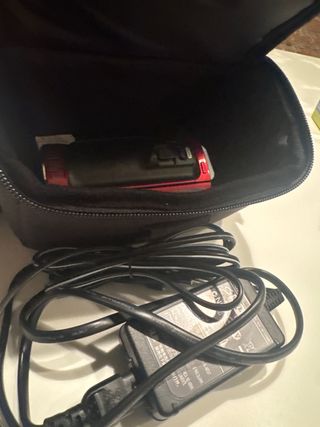 Videocámara Sony Handycam HDR-CX105 Roja