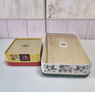 Lote 2 Cajas metálicas y Botellita Tio Pepe.