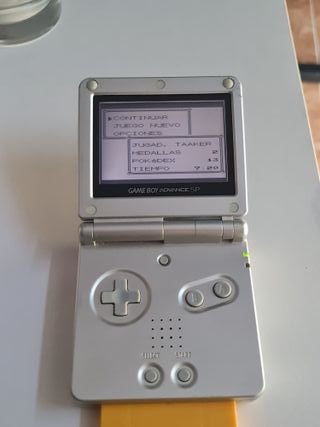 Pokemon Amarillo Game Boy Nintendo