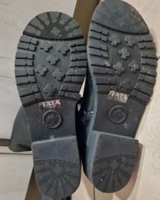 Stivali neri sopra al ginocchio con zip laterale