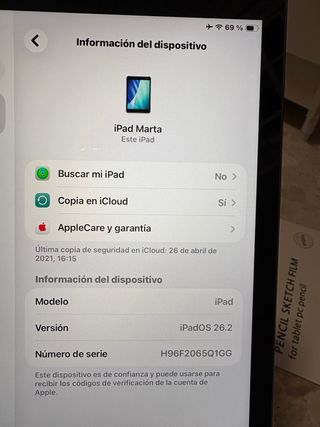 iPad 8ª Gen Plata + Teclado y Lápiz