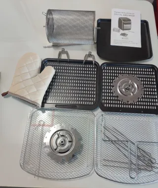 Freidora de aire con accesorios