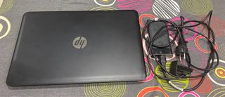 Portátil HP para reparar o piezas - No enciende