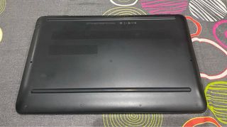 Portátil HP para reparar o piezas - No enciende