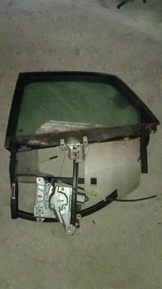 Cristallo e alzacristalli per porta posteriore sinistra Audi