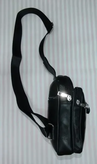 NOVEDAD! MOCHILA BANDOLERA DE PIEL AUTÉNTICA