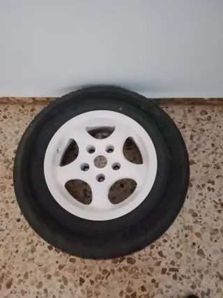 Llantas Nissan Vanette