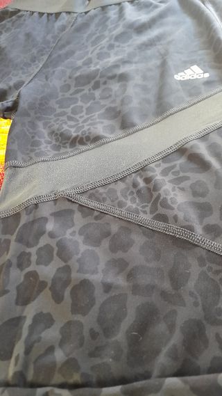 Mallas Adidas Negras Estampadas