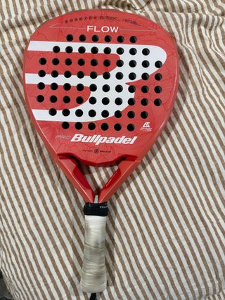 Pala Bullpadel Flow W 2023 Ale Salazar