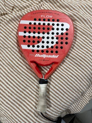 Pala Bullpadel Flow W 2023 Ale Salazar