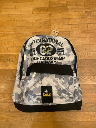 Mochila Lois Camuflaje Gris Negra Nueva