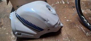 Depósito Gasolina Suzuki GSXS 750
