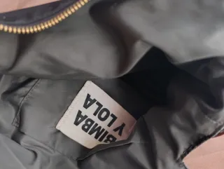 Bolso Negro BIMBA Y LOLA Dorado