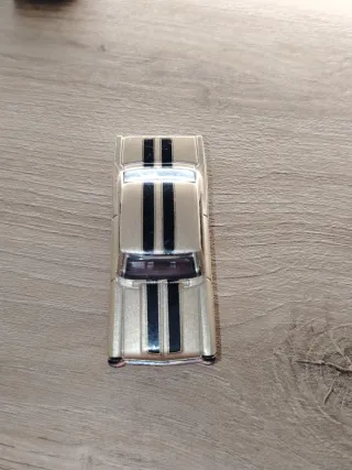 Hot Wheels Auto '66 Chevy Nova