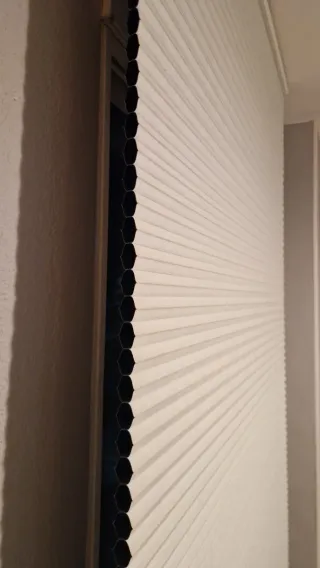 Estor eléctrico blanco Ikea