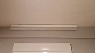 Estor eléctrico blanco Ikea