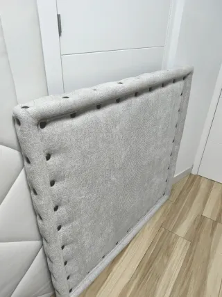 Cabecero tapizado cama 105