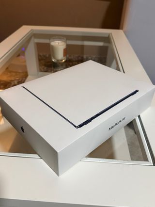 MacBook Air M4 2025 Gris/Plata SOLO HOY