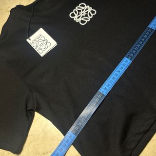 Crop top Loewe negro camiseta