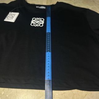 Crop top Loewe negro camiseta