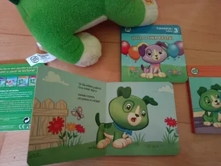 Perro Scout Leap Frog con 5 libros