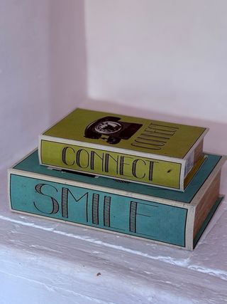 Caja libro pequeña decorativa teléfono vintage