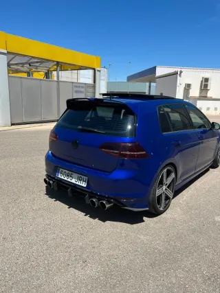 Volkswagen Golf 2016