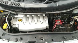 1049115 centralita motor 8200298457 renault scenic