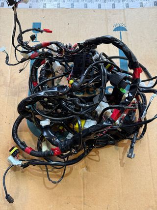 Instalación Eléctrica Piaggio Vespa GTS